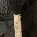 Lululemon Black Hotty Hot Shorts 4” Photo 2