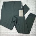 Everlane  Perform Ankle Legging in Dark Green Size Small NWT Photo 0