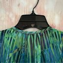 T Tahari  Green Tropical Print Sleeveless Blouse Photo 9