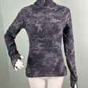 Lululemon  Outrun the Elements 1/2 Zip Incognito Camo HTR Pullover Black Size 6 Photo 0