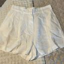 White linen shorts Size 8 Photo 0