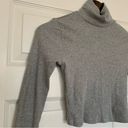 Reformation  Gray Ribbed Turtleneck Long Sleeve Crop Top Size XS Photo 4