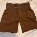 NVGTN Caramel Solid Seamless Shorts Photo 3