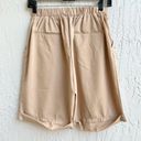 Bermuda Soul fetch  women high waist beige  shorts NWT small Photo 1