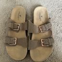 American Eagle Womens  leather sandals 7 Photo 1