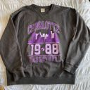 girl tribe Charlotte Hornets Crewneck Photo 0