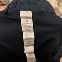 Lululemon Hotty Hot Short 2.5” Photo 2