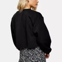 Topshop  Cropped Sweatshirt Pullover Black Crop Long Sleeve Size US 4-6 NWT Photo 1