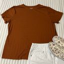 Nine West  Pumpkin Colored Short Sleeve Ribbed Tee Size XL Photo 0