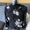 Jones Wear  Black&White Floral Sheer Blouse Size 12 Photo 5