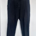 Lululemon High-Rise Scuba Joggers Photo 5