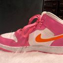 Nike Air Jordan 1 Mid Pink Orangsickle Photo 7