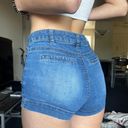 Daisy Dukes Photo 3