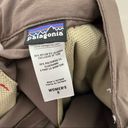 Patagonia  Pants Worn Wear  Capri Women's Size 8 Athletic Outdoor Hiking Trekking Photo 11