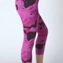 Avocado  Leggings Camo hi rise size XS Small pink Retired active compression Photo 1