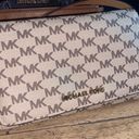 Michael Kors MK Handbag Photo 1