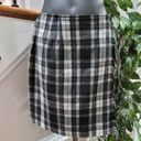 Anne Klein  Women's Black/ White Wool & Nylon Pleated Knee Length Skirt Size 6 Photo 1