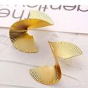 Twisted Gold  Statement Geometric Earrings For Women Photo 2