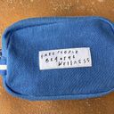 Free People beauty cosmetic bag Photo 1