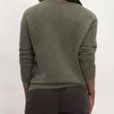 Everlane NWT  The Cashmere Classic Crew Sweater in Olive Green Photo 8