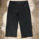 Nike  Black Cropped Pants Photo 0