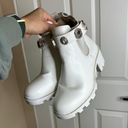 SheIn White Boots Photo 0