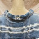 Thread and Supply  Plaid Chambray Short Sleeve Button Up Blouse Size S Photo 5