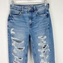 American Eagle  Distressed Stretch Mom Jean Ankle Length Size 2 EUC T2586 Photo 1