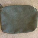 Anthropologie  Solid Lined Pebbled Faux Vegan Leather Green Zipper Clutch Pouch Photo 14