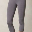 prAna Yoga Capri Leggings Photo 0