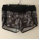 Lululemon  Run Times Short *4-way stretch in Flowabunga Black Angel Wing Size 12 Photo 2