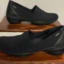 Ecco NWOB Women’s Rise Gore-Tex Black Slip on Shoes Size 35F US size 4/4.5 Photo 2