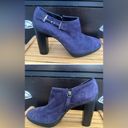 Tod's  Navy Blue Leather Suede Ankle Booties, luxury, EUC (almost like new) sz 39 Photo 3