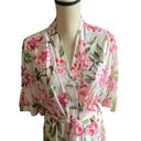 Show Me Your Mumu beautiful lightweight Robe, white with bright pink flowers, comes with belt, size is one size small/medium, excellent condition Photo 5