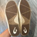 Olukai Women’s size 11 Euro 41  tan canvas slip on shoes Photo 6