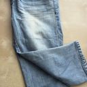 Only  Jean Collection Chic Light Wash Embellished Capri Jeans Size Small Photo 3