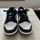 Nike Dunk Low Panda Photo 3