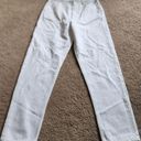 Gap  high rise mom jeans tampered leg white size 10 tall Photo 1