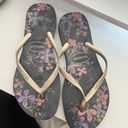 Havaianas Women’s size 39-40 Flip Flops Photo 1