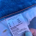 American Eagle Outfitters AE Mom Jeans Size 6 Photo 3