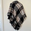 Apt. 9 Black and Tan Two Button Cold Weather Poncho Blanket Shawl One Size Soft Cozy Photo 4