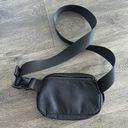 Lululemon Belt Bag Photo 1