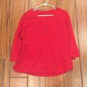 kim rogers   red Henley Photo 0