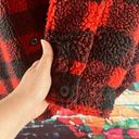 American Eagle  Womens Sherpa Red Buffalo Plaid Oversized Shacket Size Large Photo 3