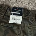 St. John’s Bay St John Bay Green Camo Skort SIZE 4P Photo 4