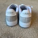 Adidas Grand Court Shoes Photo 2