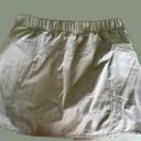 Calia by Carrie Calia Women’s Skort. Size Large.  Gray/Beige color. Like New Photo 1