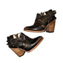 FREEBIRD by Steven  Madden Womens Gate Distressed Leather Ankle Boots Booties 6 Photo 1