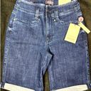 NYDJ  9" Ella Short with Rolled Cuffs - Bluewell - size 0 Photo 5