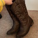 Cat and jack  Brown Zipper Western Cowboy Boots Size 5 Youth Size 7 Woman’s Photo 3